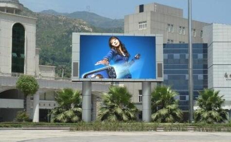 安裝戶外全彩屏需注意哪些事項(xiàng)？